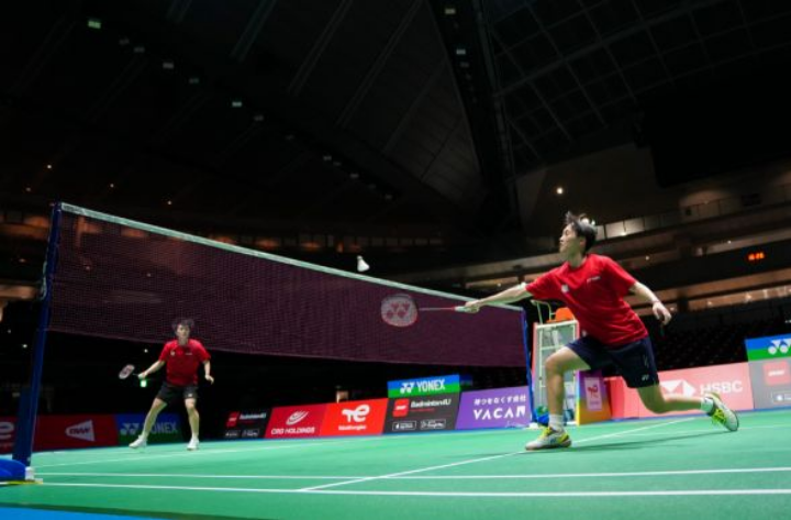 正是球迷热 正是球迷热