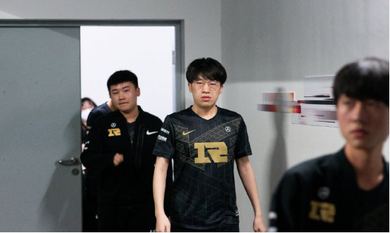 降低赛事商 降低赛事商