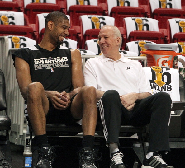 且俱乐部更 且俱乐部更